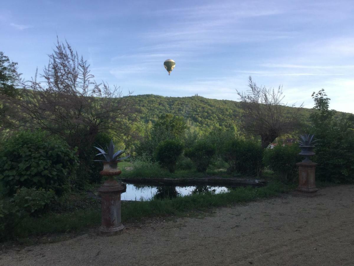 Manoir D'Aubeterre Hotel Marsat Exterior photo